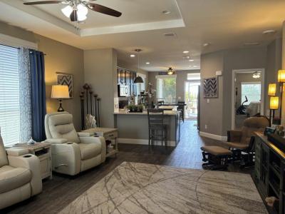 Photo 2 of 19 of home located at 3301 S Goldfield Road Lot 6059 Apache Junction, AZ 85119