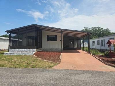 Photo 3 of 20 of home located at 2757 SW 106th Ln Ocala, FL 34476