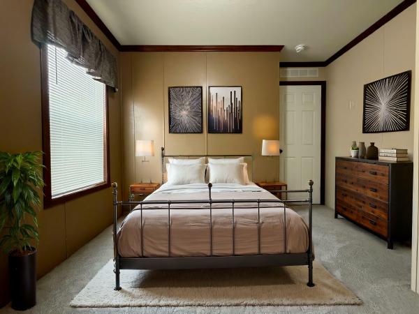 2019 Skyline  Home