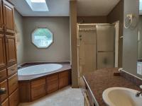 2000 Highland N/A Mobile Home