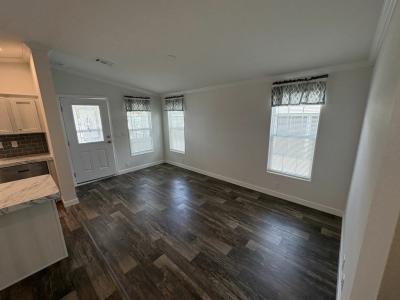 Photo 5 of 20 of home located at 3150 N E 36th Ave #476 Ocala, FL 34479