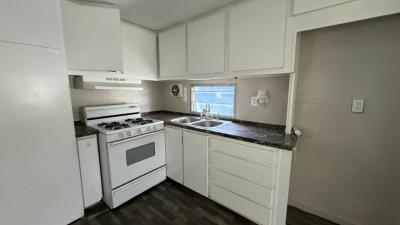 Photo 2 of 7 of home located at 3 W Main St Mount Dora, FL 32757