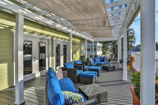 1999 Homes of Merit  Home