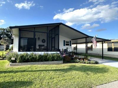 Photo 2 of 8 of home located at 2425 Harden Blvd #256 Lakeland, FL 33803