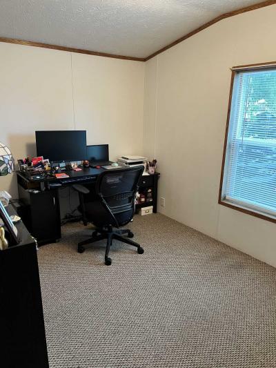 Photo 2 of 15 of home located at 325 Grand River Dr Adrian, MI 49221