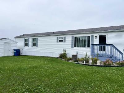 Mobile Home at 325 Grand River Dr Adrian, MI 49221