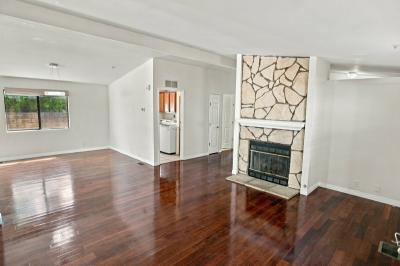 Photo 2 of 18 of home located at 13691 Gavina Avenue, Space 533 Sylmar, CA 91342