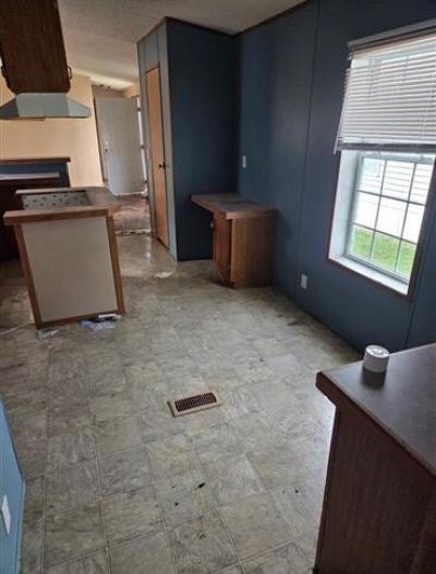 Photo 2 of 16 of home located at 328 W. 53rd St. #45 Anderson, IN 46016
