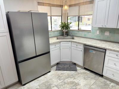Photo 5 of 21 of home located at 7111 142D Ave Largo, FL 33771