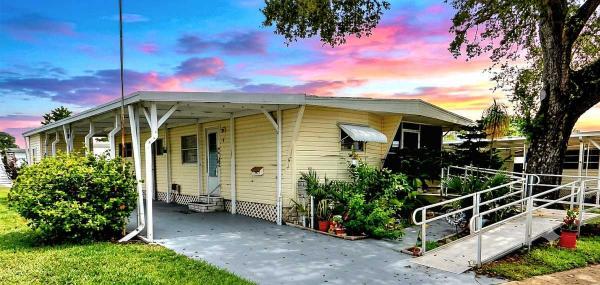 AGE 40+ PARK Mobile Home For Sale