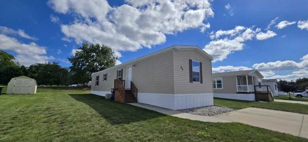 Photo 1 of 2 of home located at 617 Partridge Drive Cadillac, MI 49601