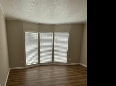 Photo 4 of 7 of home located at 5101 Northeast 121st Avenue Vancouver, WA 98682