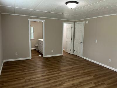 Photo 5 of 7 of home located at 5101 Northeast 121st Avenue Vancouver, WA 98682