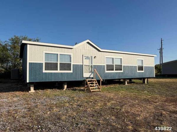 2016 FLEETWOOD Mobile Home For Sale