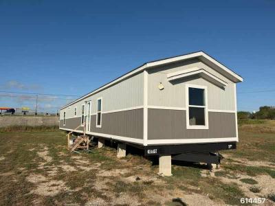 Mobile Home at Oak Creek Home Center 3090 Ih 10 West Seguin, TX 78155