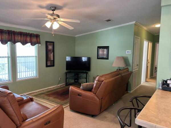 2006 Palm Harbor Manufactured Home