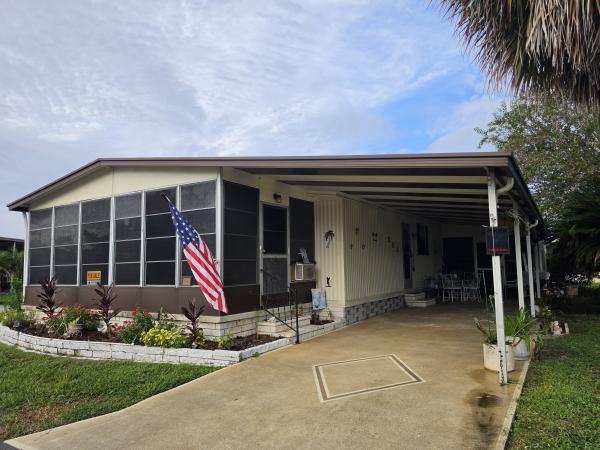 1980  Mobile Home For Sale