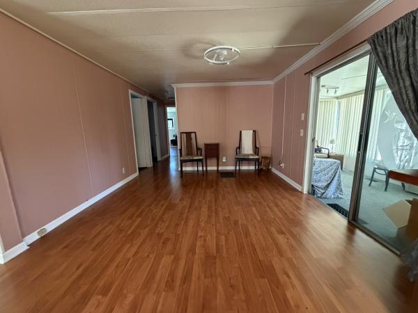 1973 Broadmore 16B3 Mobile Home