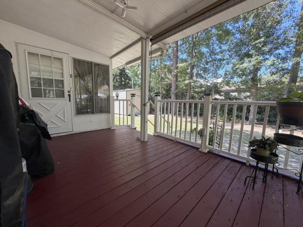 1973 Broadmore 16B3 Mobile Home