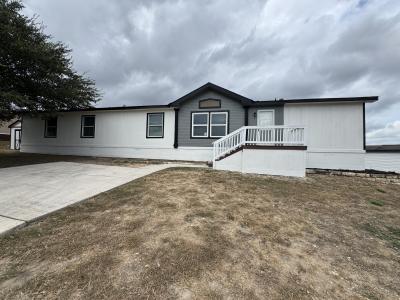 Mobile Home at 7460 Kitty Hawk Rd Site 008 Converse, TX 78109
