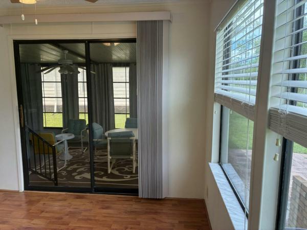 1990 Palm Harbor Manufactured Home