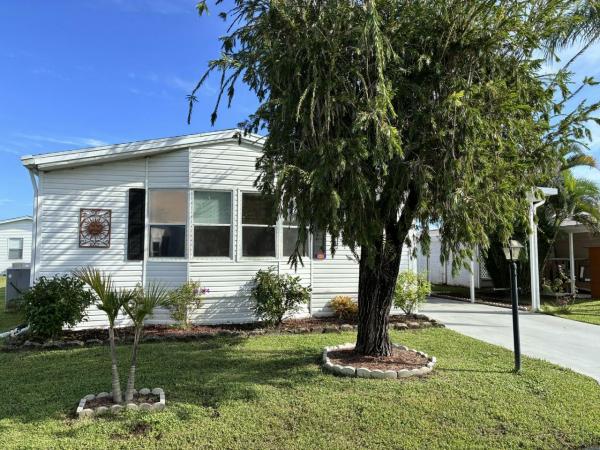 1990 Glenbrook Mobile Home For Sale