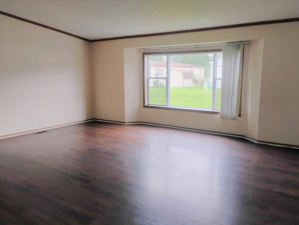 1994 Victorian Homes Inc Mobile Home For Sale