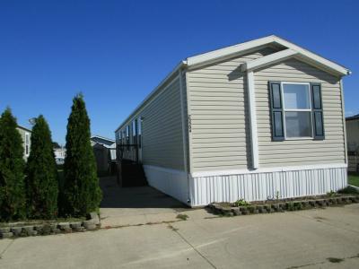 Photo 2 of 15 of home located at 23504 Matts Drive Brownstown, MI 48174