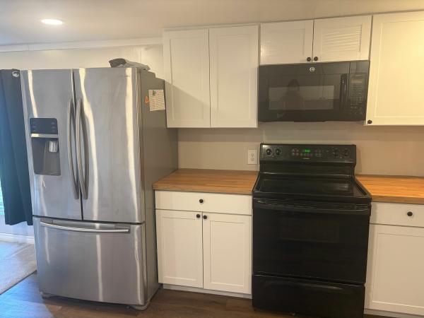 1984 MELODY HOME MANUFACTURING CO. Mobile Home For Sale