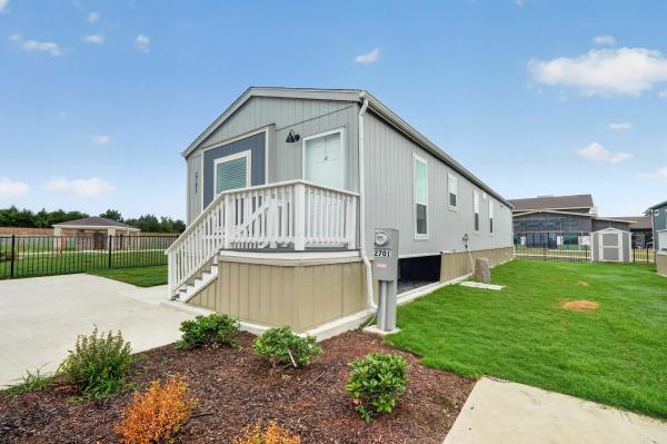 Photo 1 of 2 of home located at 734 Nest Ave Lot Na734 New Braunfels, TX 78130