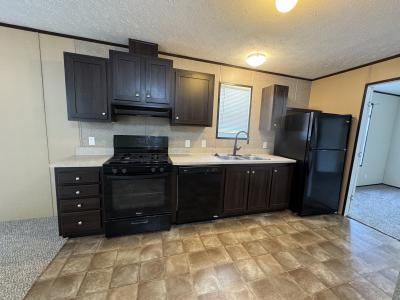 Photo 5 of 31 of home located at 48580 Pineview Dr #138 Shelby Township, MI 48317