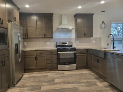 Mobile Home at 1124 Lake Terrace Rd Elgin, IL 60123