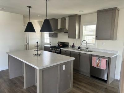 Photo 3 of 11 of home located at 27150 Shadel Rd #51 Menifee, CA 92586