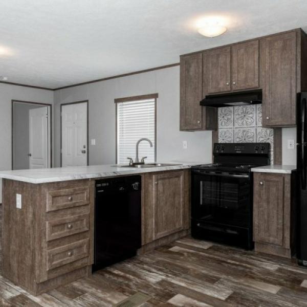 Photo 1 of 2 of home located at 2319 Greensburg Rd #55 Campbellsville, KY 42718