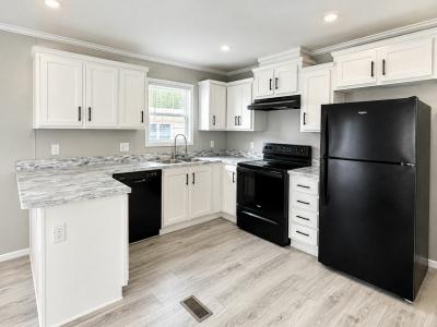 Mobile Home at 9214 Warrington Dr Lot 229 Indianapolis, IN 46234