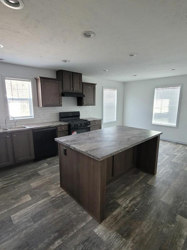 2022 Clayton Homes Inc Mobile Home For Sale