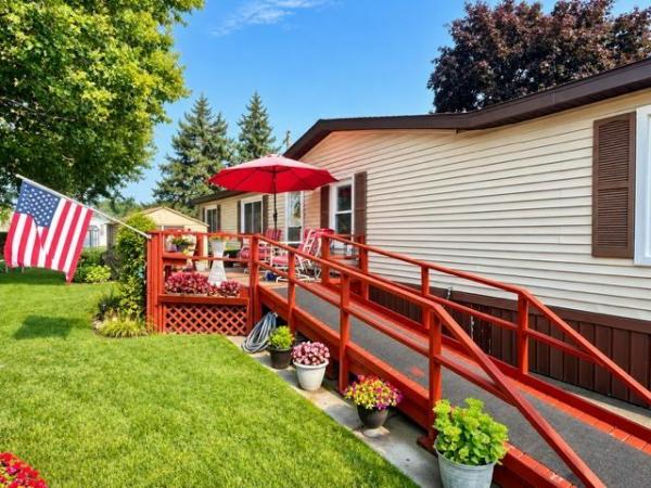 1984  Mobile Home For Sale