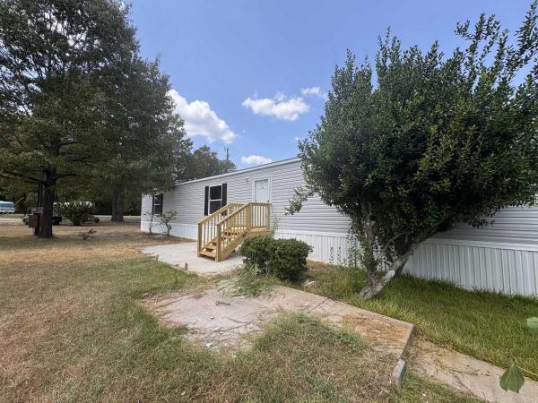 2027 Champion CHPR-1676H32P01 Mobile Home