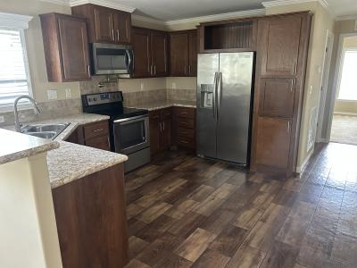 Photo 4 of 29 of home located at 9113 Berkshire Lane Tampa, FL 33635