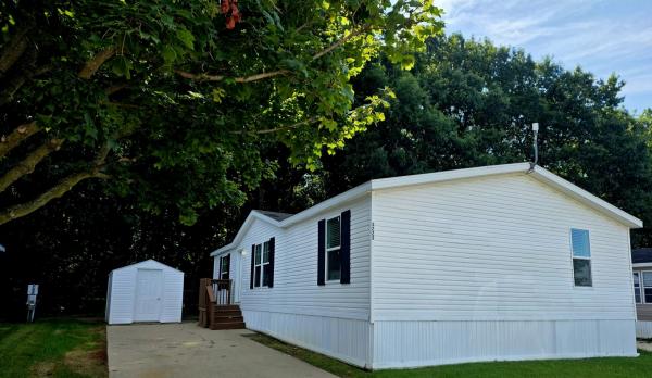Photo 1 of 2 of home located at 3223 Cypress Jackson, MI 49201