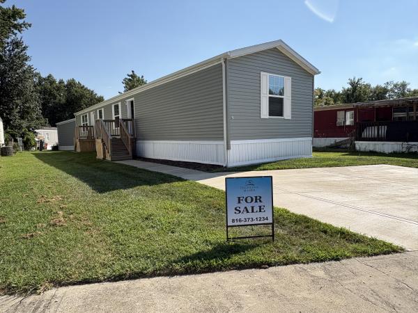 Photo 1 of 2 of home located at 17311 E Us Hwy 40 Independence, MO 64055