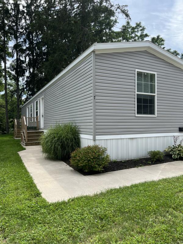 Photo 1 of 2 of home located at 7 Starwood Drive Rochester, NY 14625