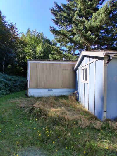 Photo 3 of 13 of home located at 20 SW John Quincy Ct Cascade Locks, OR 97014