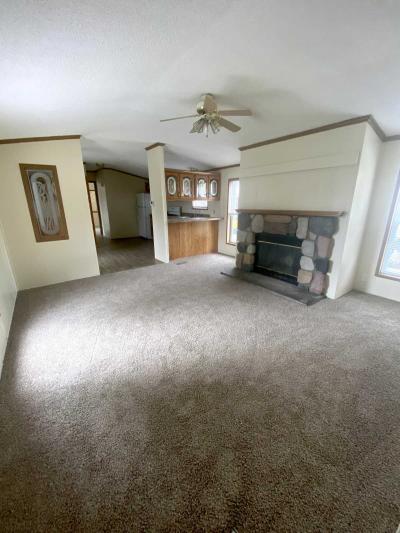 Photo 3 of 15 of home located at 4030 Deziel Ct. #534 Milford, MI 48381