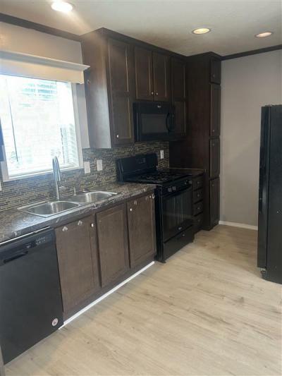 Photo 3 of 16 of home located at 1037 Center Circle Fridley, MN 55432