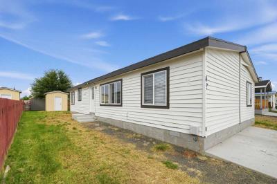 Photo 2 of 16 of home located at 2802 S. 5th Ave #42 Union Gap, WA 98903