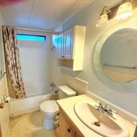 1983 AGE 45+ PARK Mobile Home