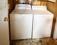 1983 AGE 45+ PARK Mobile Home