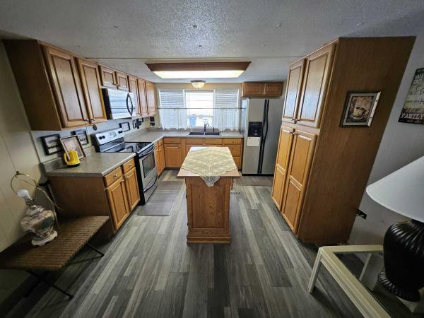 1980 Manufactured Home
