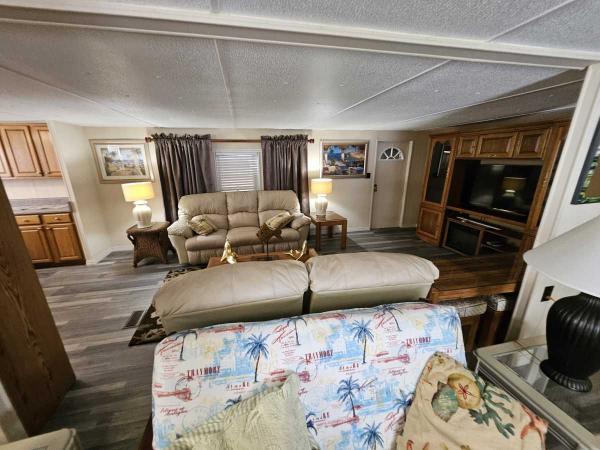 1980 Manufactured Home